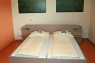 Ein- und Zweibettzimmer